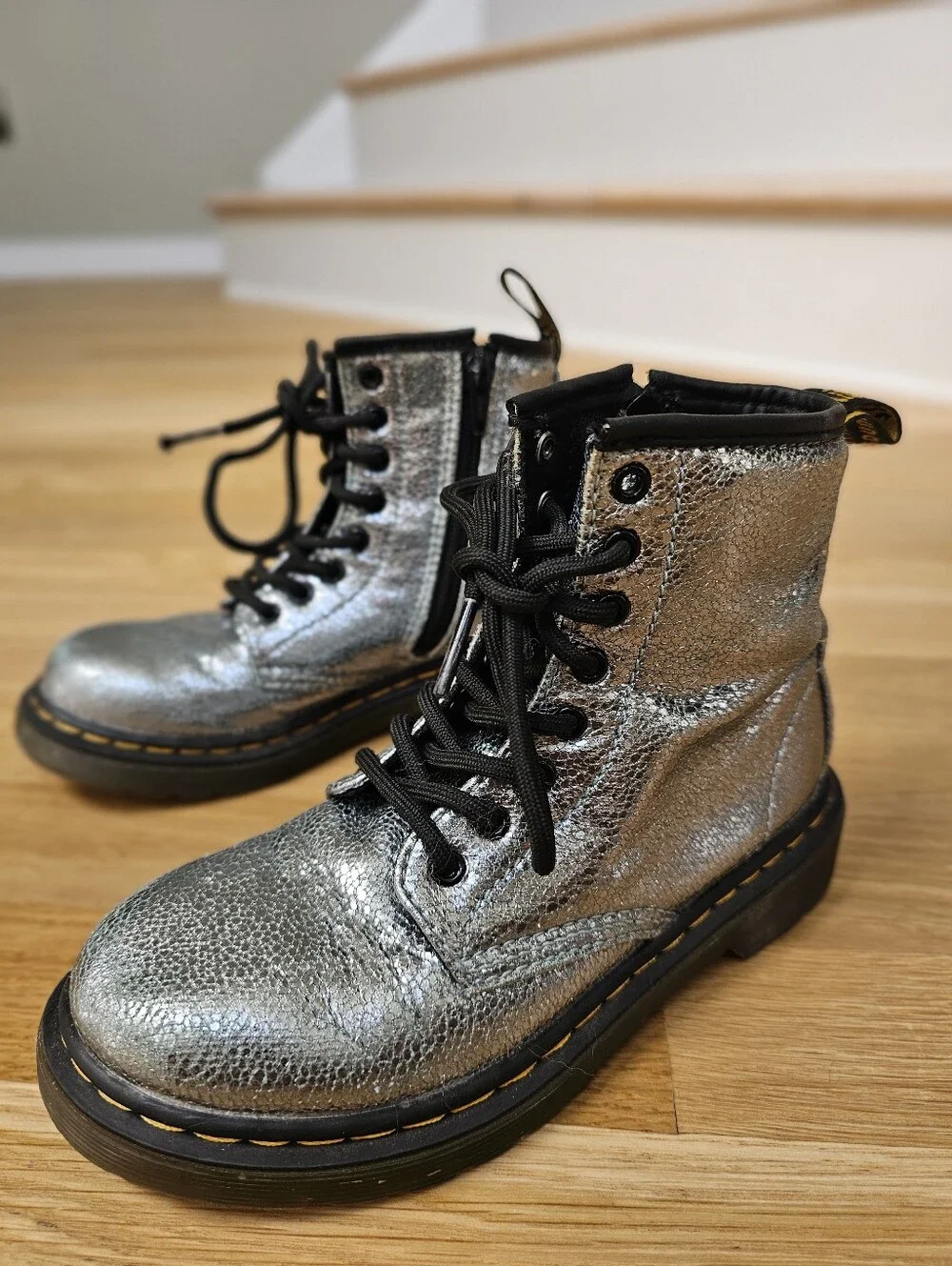 Dr. Martens us 13